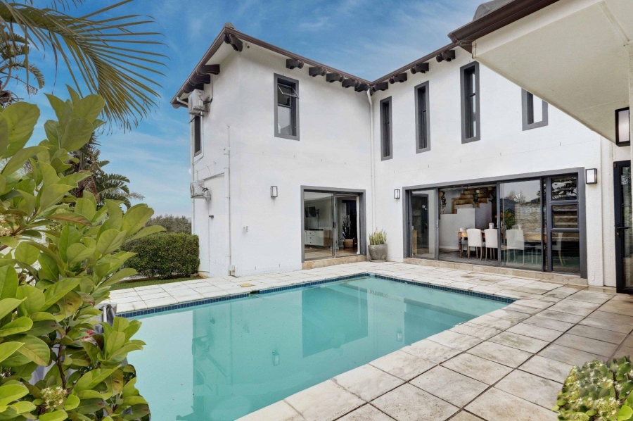 4 Bedroom Property for Sale in Van Riebeeckshof Western Cape